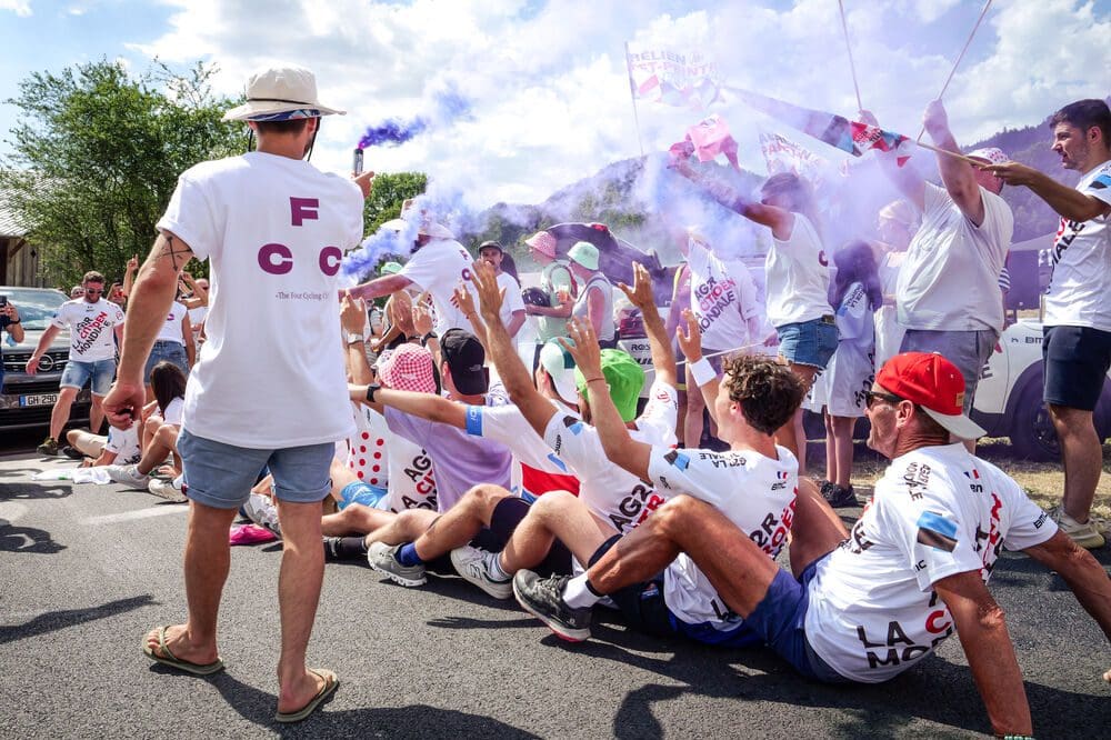 Tour de France_Stage 14_06_©Valentin Jacquemet ypmedias.com-2023-07-15-Valentin Jacquemet ypmedias.com